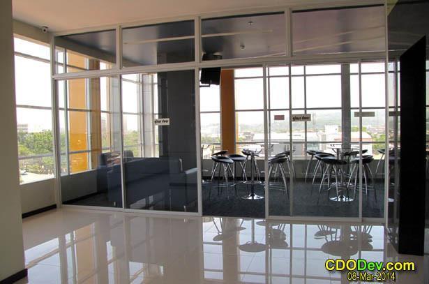 Marianne Suites Cagayan de Oro Esterno foto